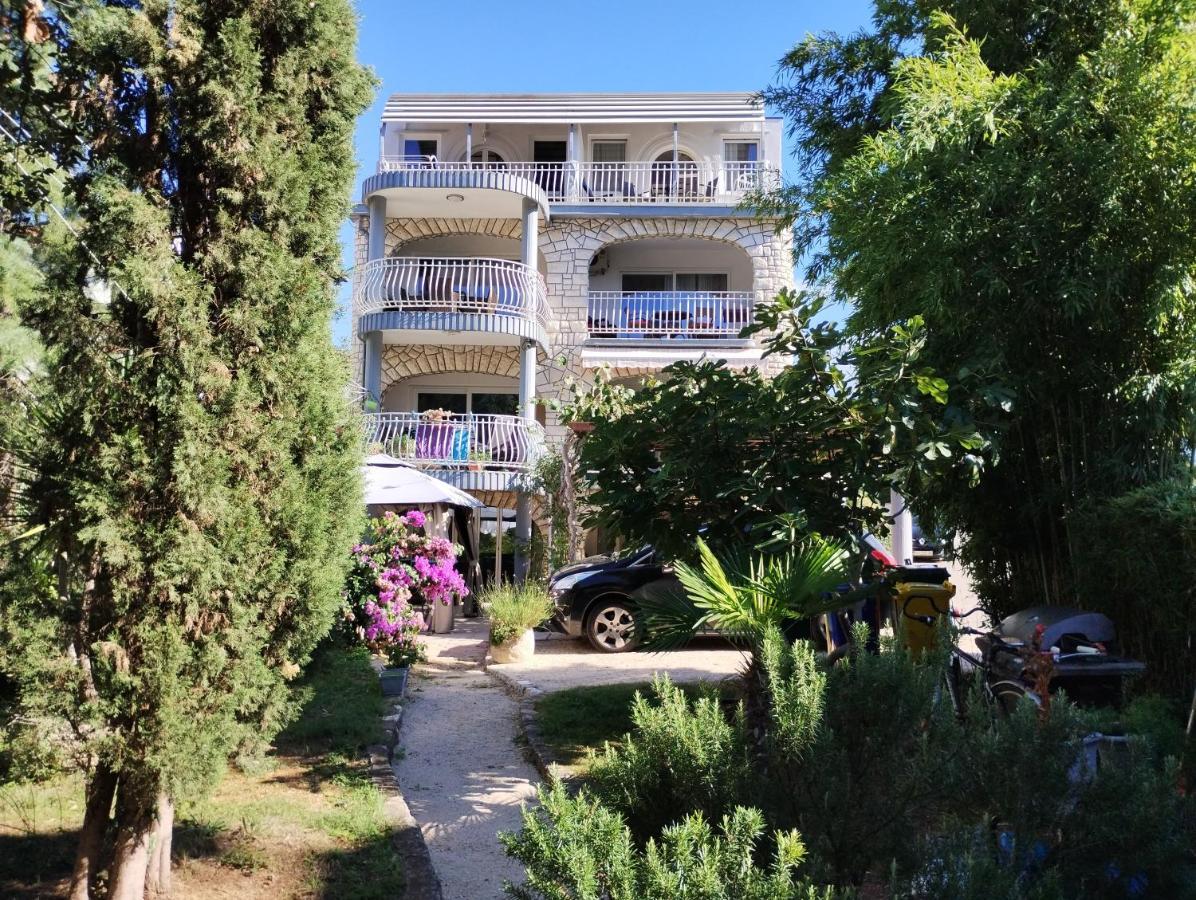 Apartments Ana - Rovinj Buitenkant foto