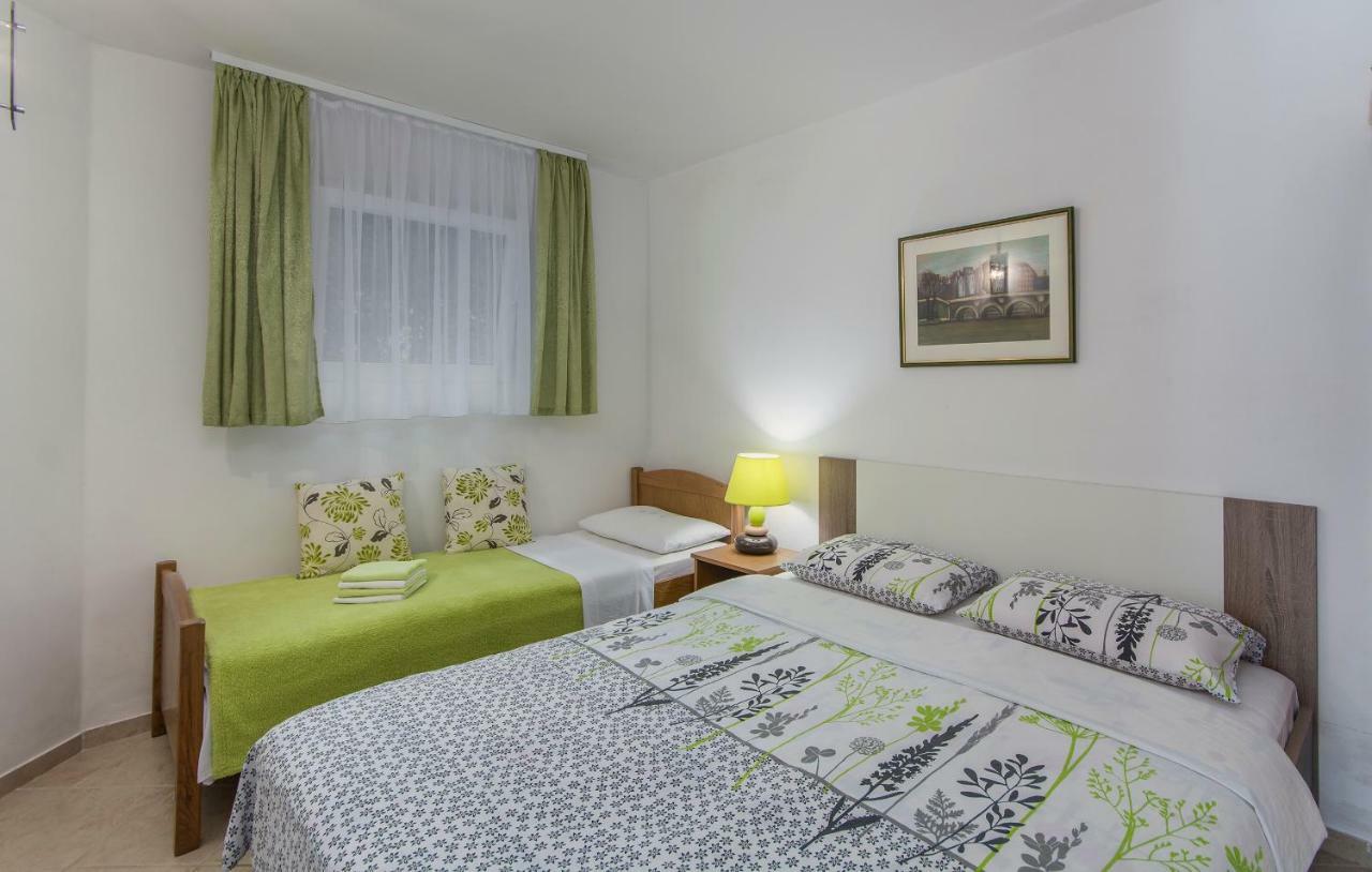 Apartments Ana - Rovinj Buitenkant foto
